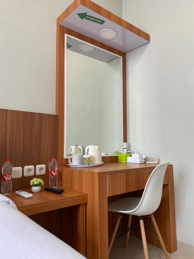 Kembaran Oyo 2816 Privato Suite מראה חיצוני תמונה