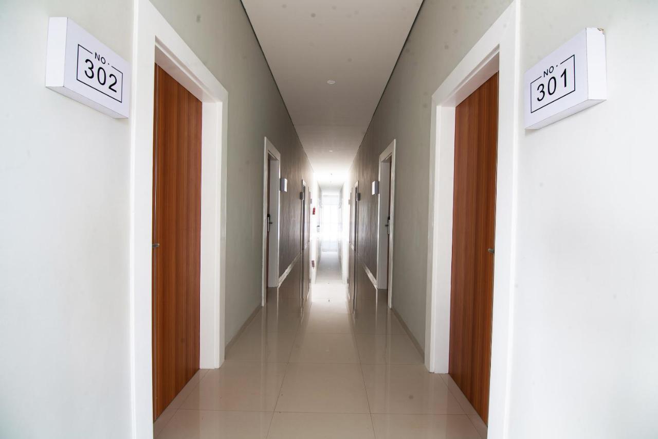 Kembaran Oyo 2816 Privato Suite מראה חיצוני תמונה